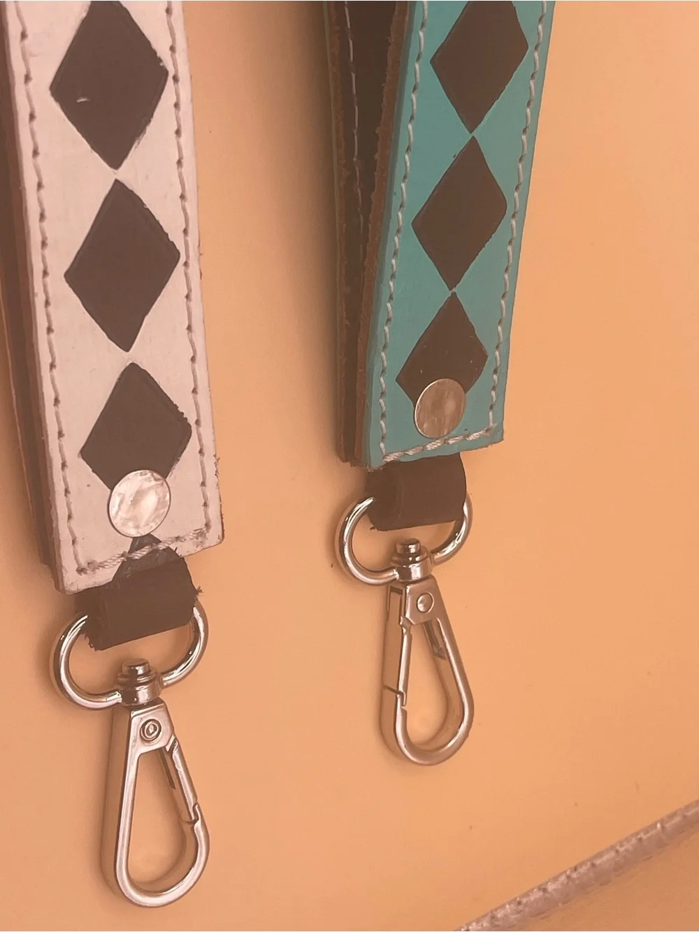 NWOT 2 Western Leather Wristlet Keychains Turquoise White Diamond